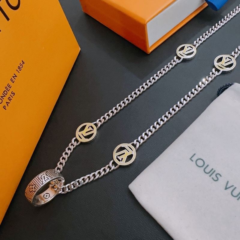 Louis Vuitton Necklaces